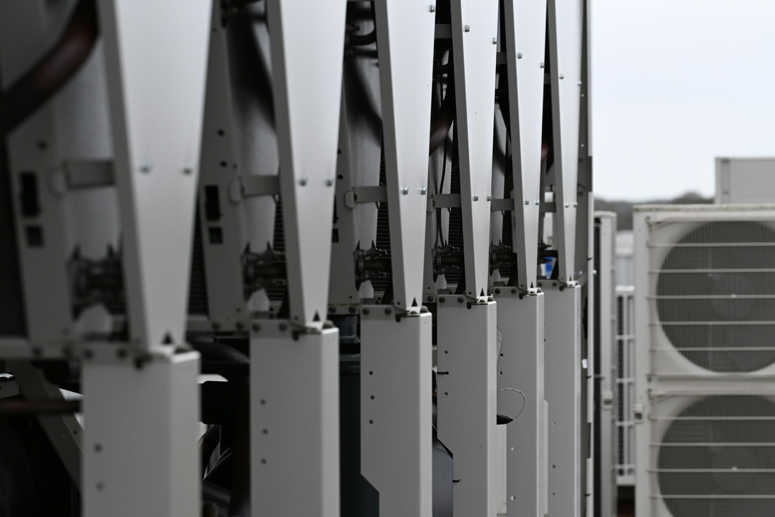 Rooftop chiller unit(s)